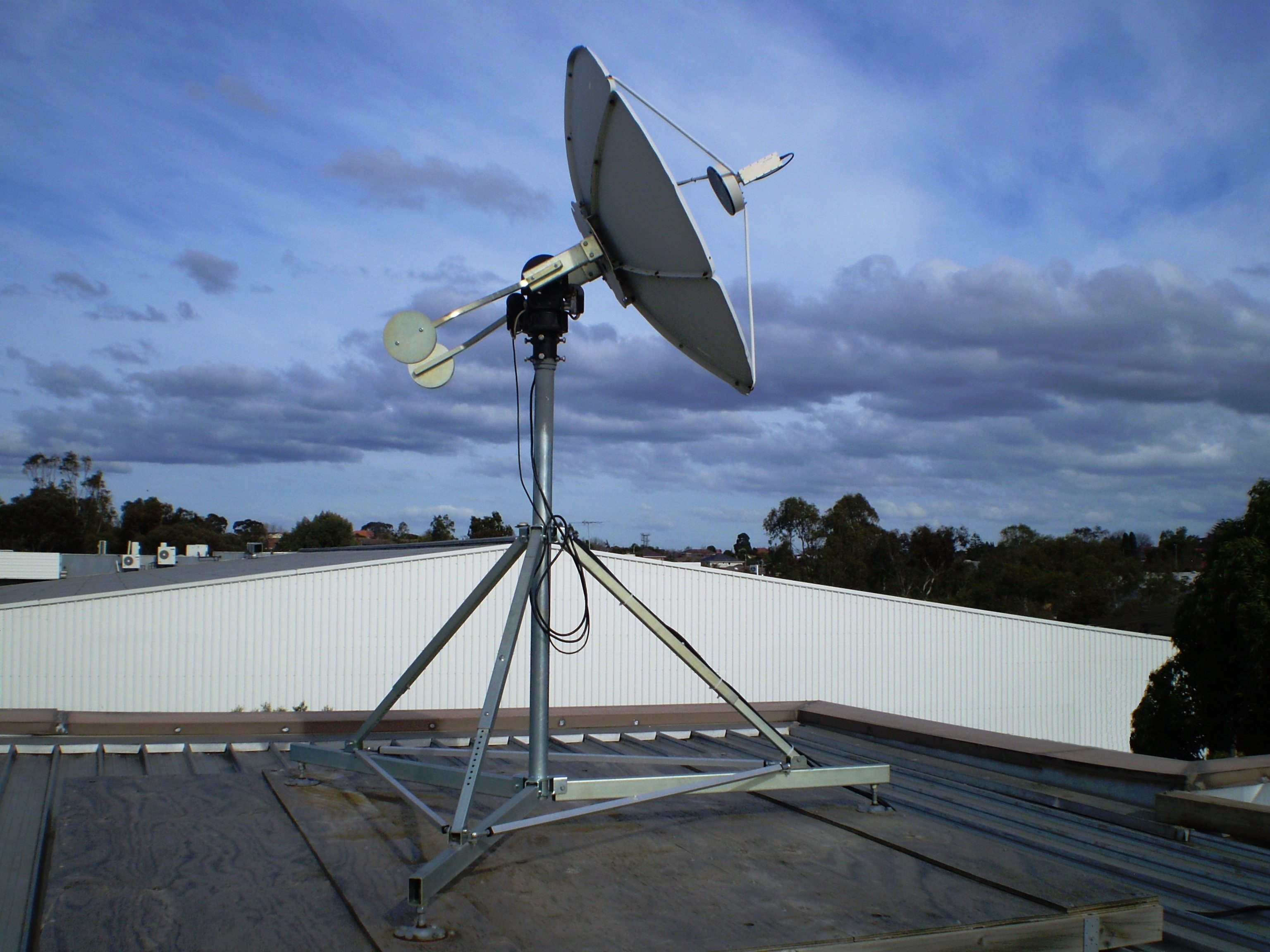 WSS-420气象卫星接收系统